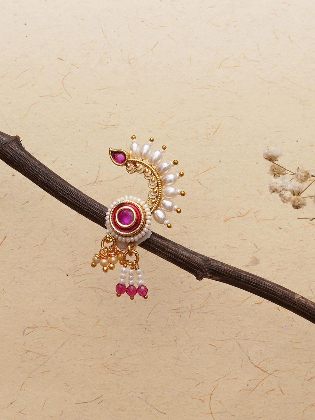 

Mali Fionna Gold-Plated Artificial Stones and Beads Stud Nosepin