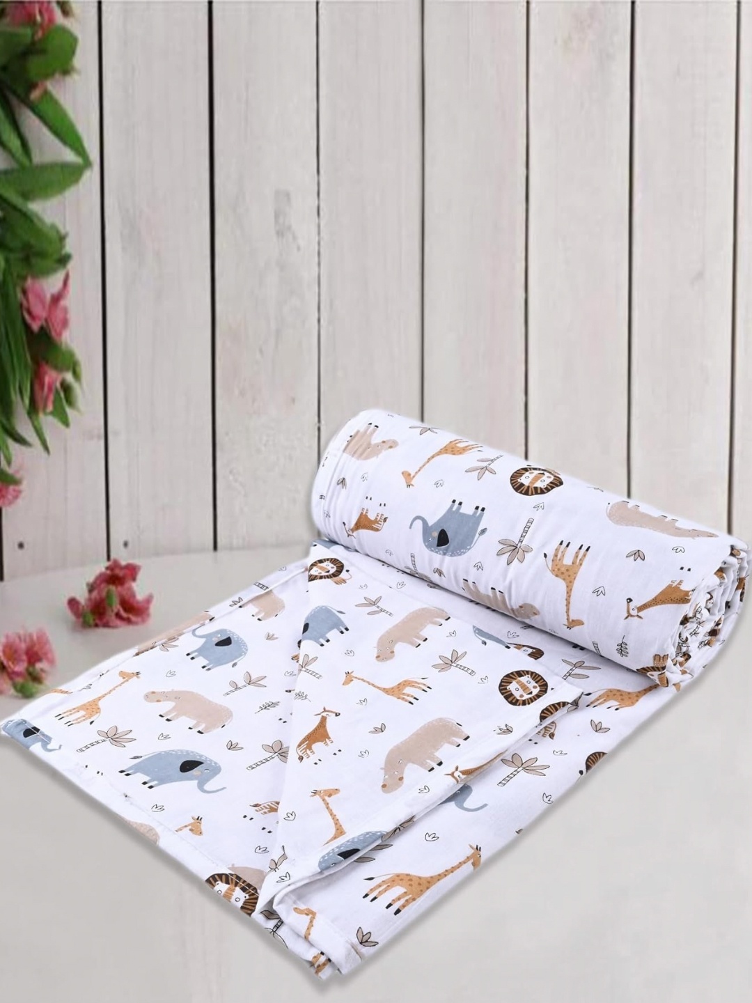 

Trance Home Linen Orange & White Floral 150 GSM Double Bed Dohar