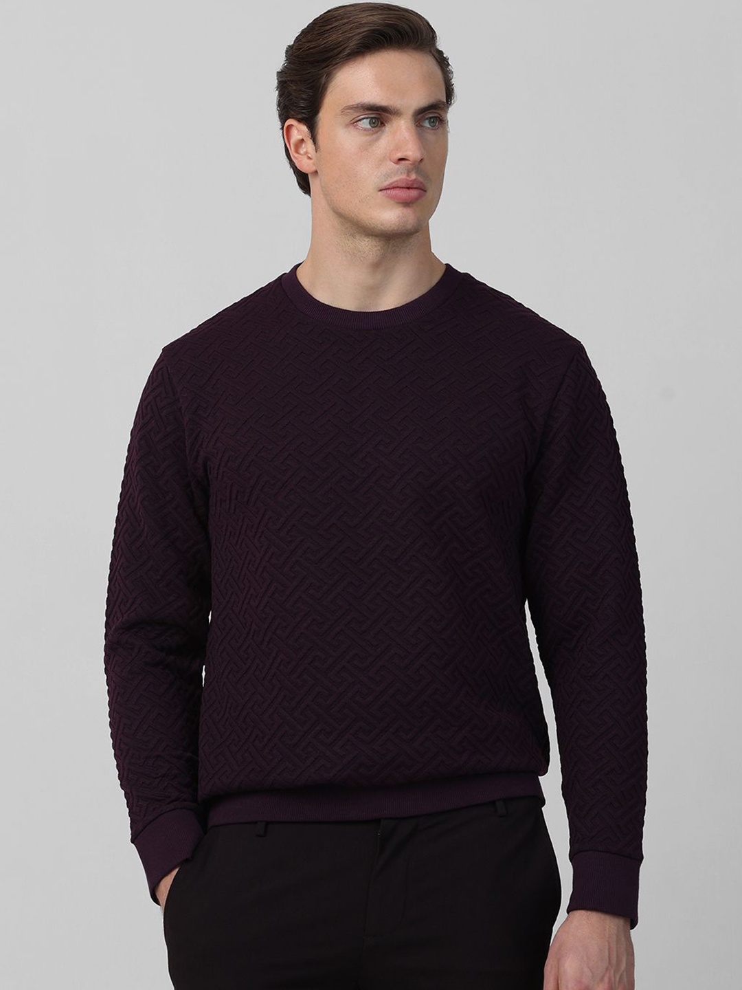 

Mufti Men Long Sleeves Pullover Sweatshirt, Maroon