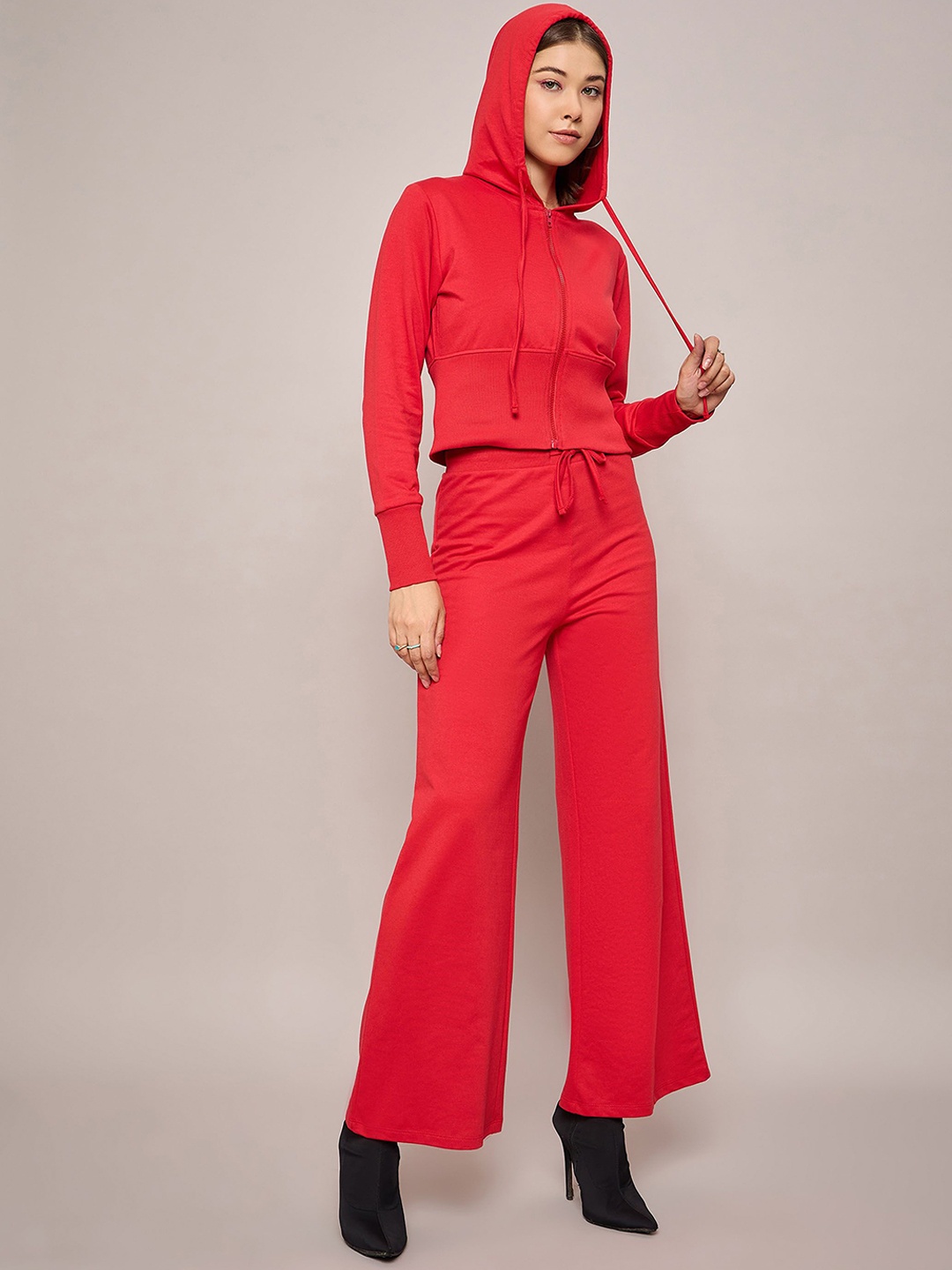

SASSAFRAS BASICS Hooded Zipper Crop Jacket With Trousers, Red