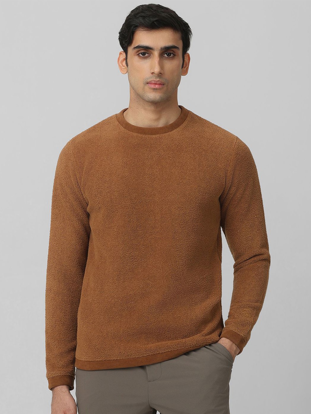 

Mufti Men Round Neck Long Sleeves Sweatshirt, Brown