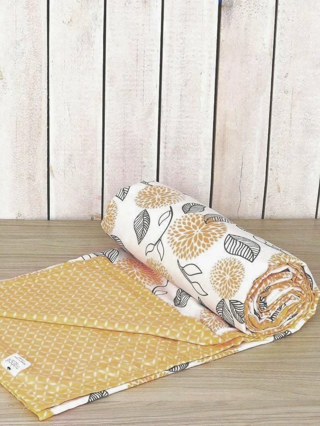 

Trance Home Linen Yellow & White Floral 150 GSM Double Bed Dohar