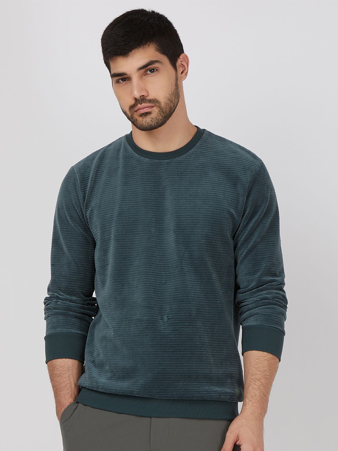 

Mufti Men Round Neck Sweatshirt, Green