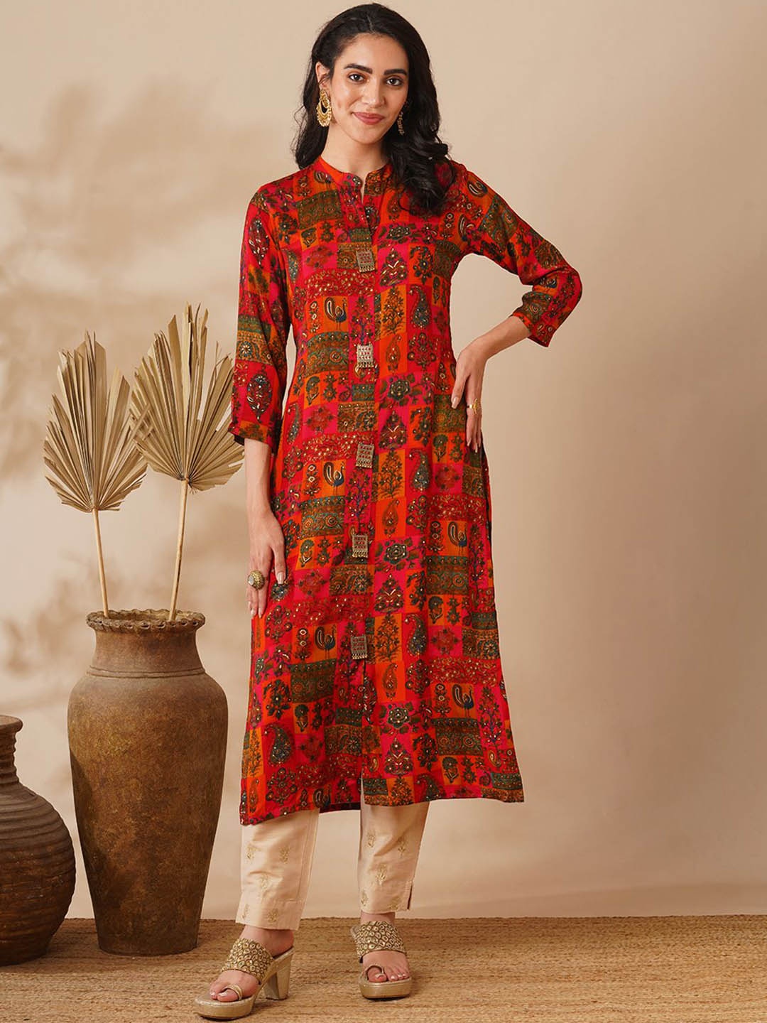 

FASHOR Abstract Printed Thread Work Mandarin Collar Straight Kurta, Red
