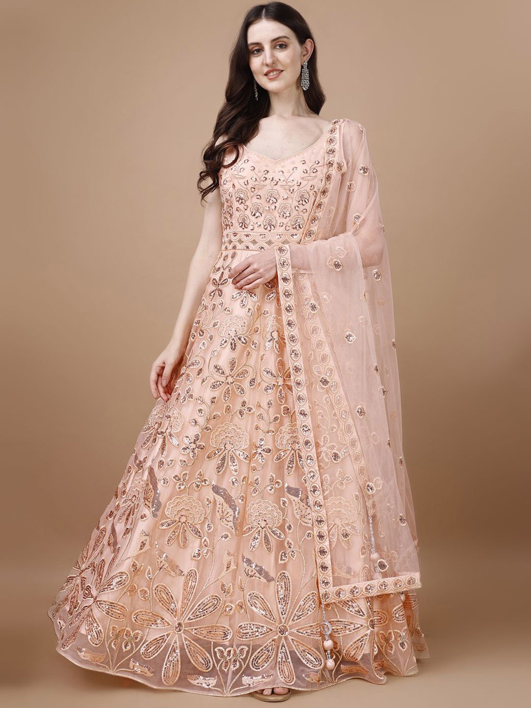 

VANAKARA Women Sequins Embroidered Sleeveless Maxi Gown With Dupatta, Peach
