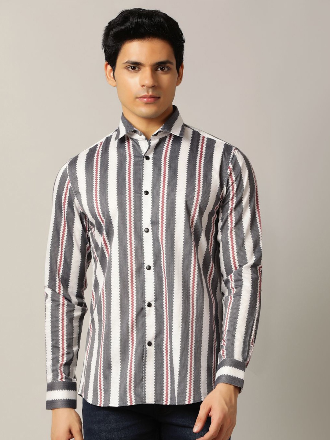 

JB STUDIO Men Spread Collar Multi Striped Slim Fit Casual Shirt, Grey