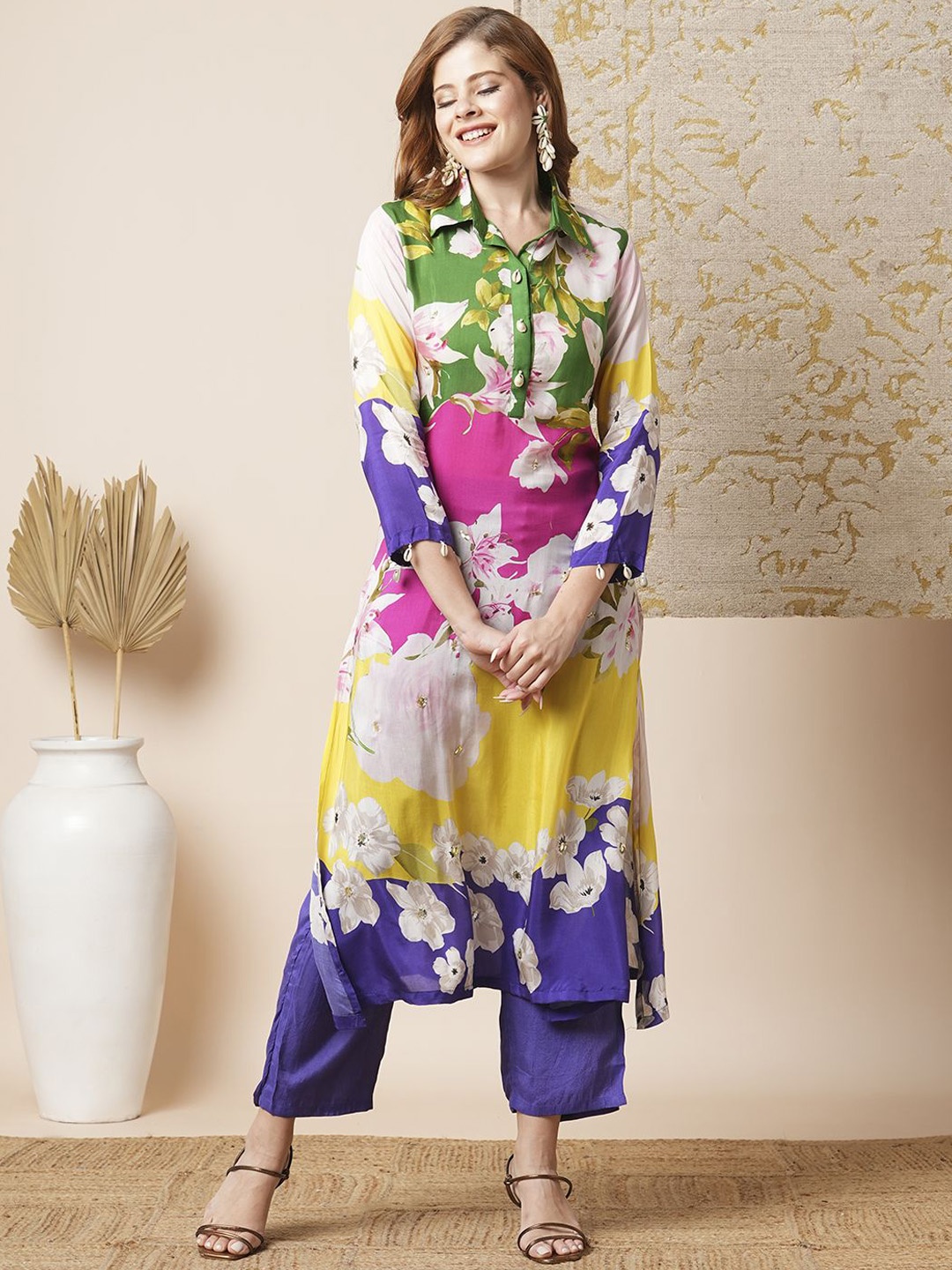 

FASHOR Pink Floral Printed Kurta with Trousers