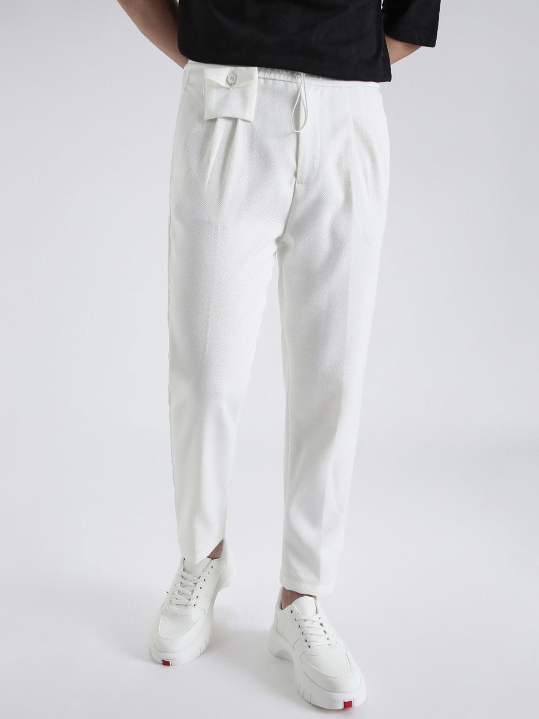 

Banana Club Men Pleated Relaxed Korean Trousers, White