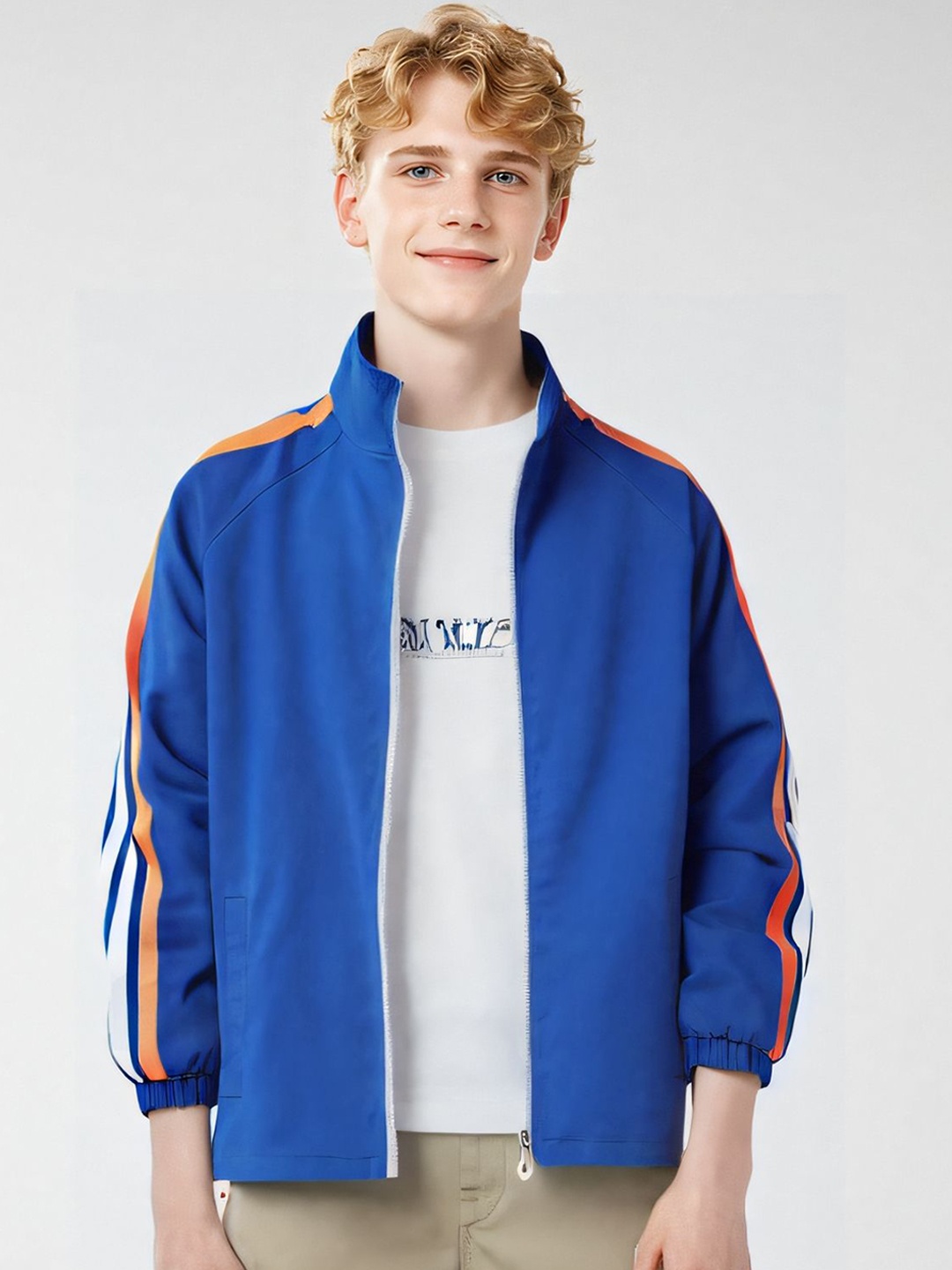 

StyleCast x Revolte Lightweight Tailored Jacket, Blue