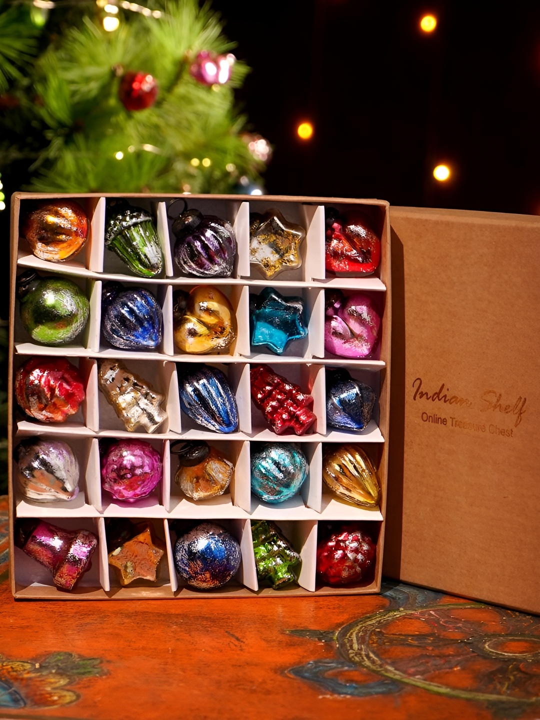 

Indianshelf Blue & Pink 25 Pieces Glossy Glass Christmas Ornaments