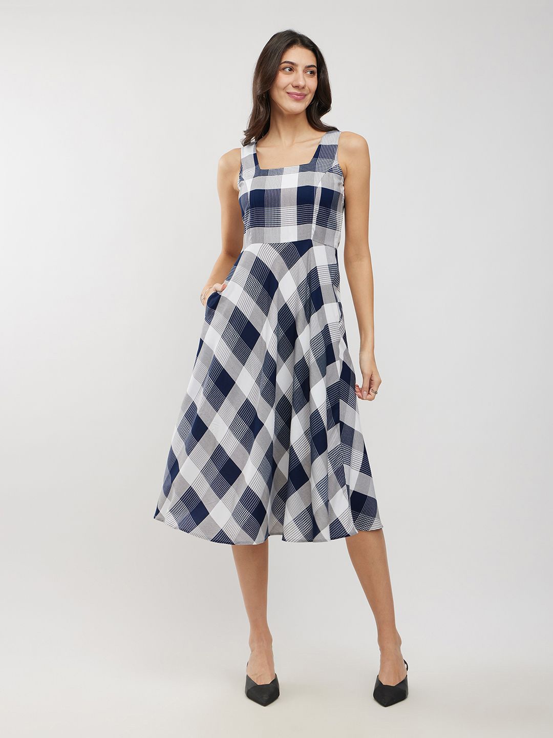 

FableStreet Women Checked Formal Fit & Flare Dress, Navy blue