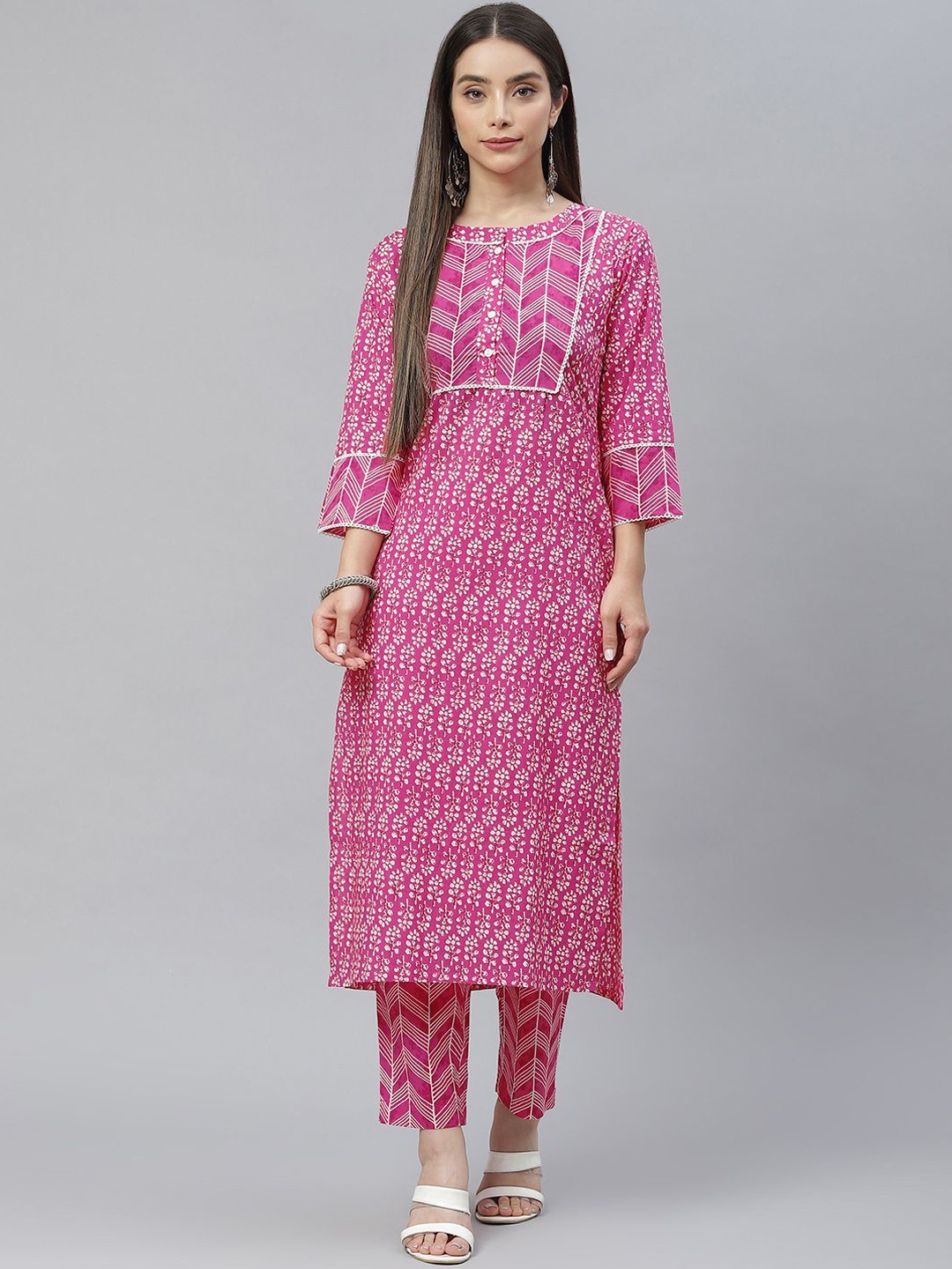 

Indibelle Floral Printed Boat Neck Cotton Straight Kurta, Pink