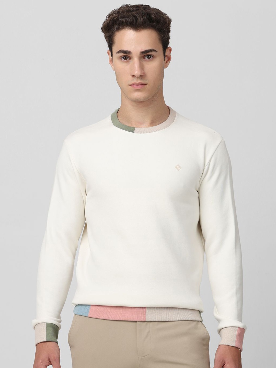 

Mufti Men Cotton Long Sleeves Sweatshirt, Off white
