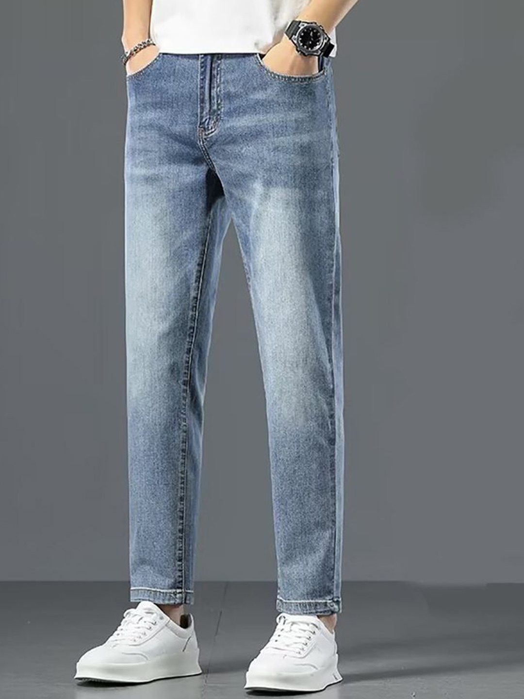 

StyleCast x Revolte Men Cotton Light Fade Casual Jeans, Blue