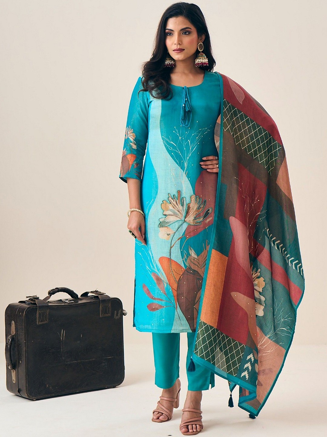 

all about you Blue Floral Printed Tie-Up Neck Thread Work Kurta With Trousers & Dupatta