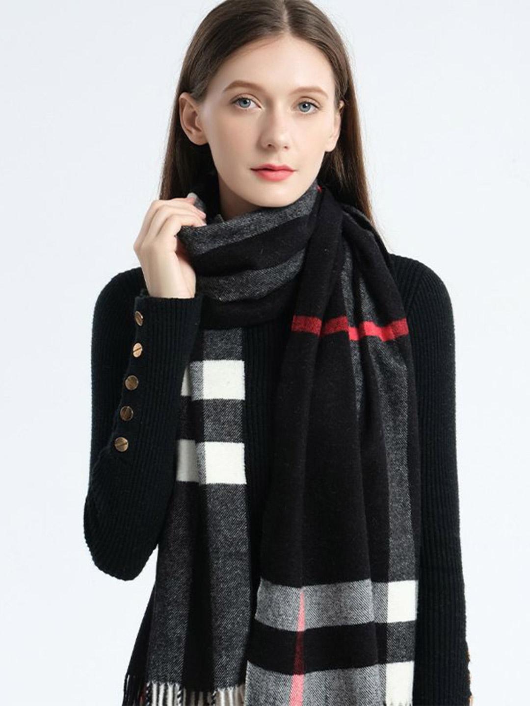 

Alexvyan Women Checked Tasselled Scarf, Black