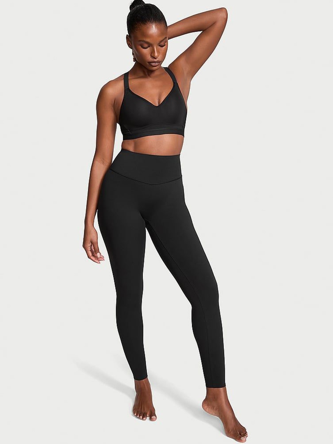 

Victoria's Secret Women Mid-Rise Ankle-Length Tights, Black