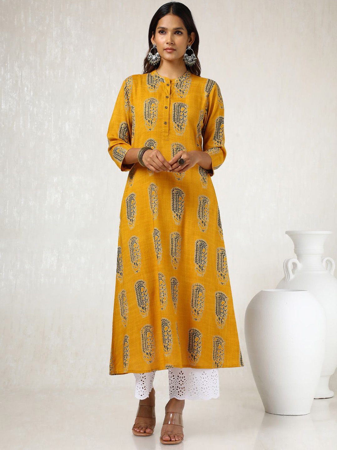 

Soch Abstract Printed Sequinned Anarkali Kurta, Mustard