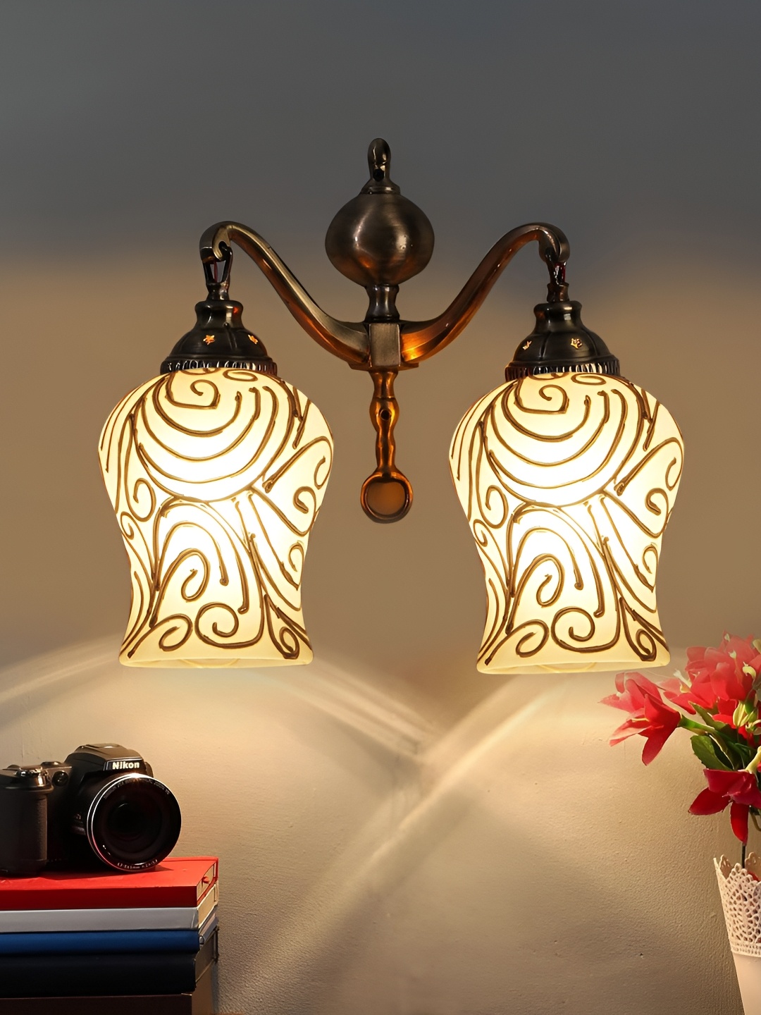 

Devansh White & Gold-Toned Textured Bell Shaped Mosaic Glass Contemporary Wall Lamp