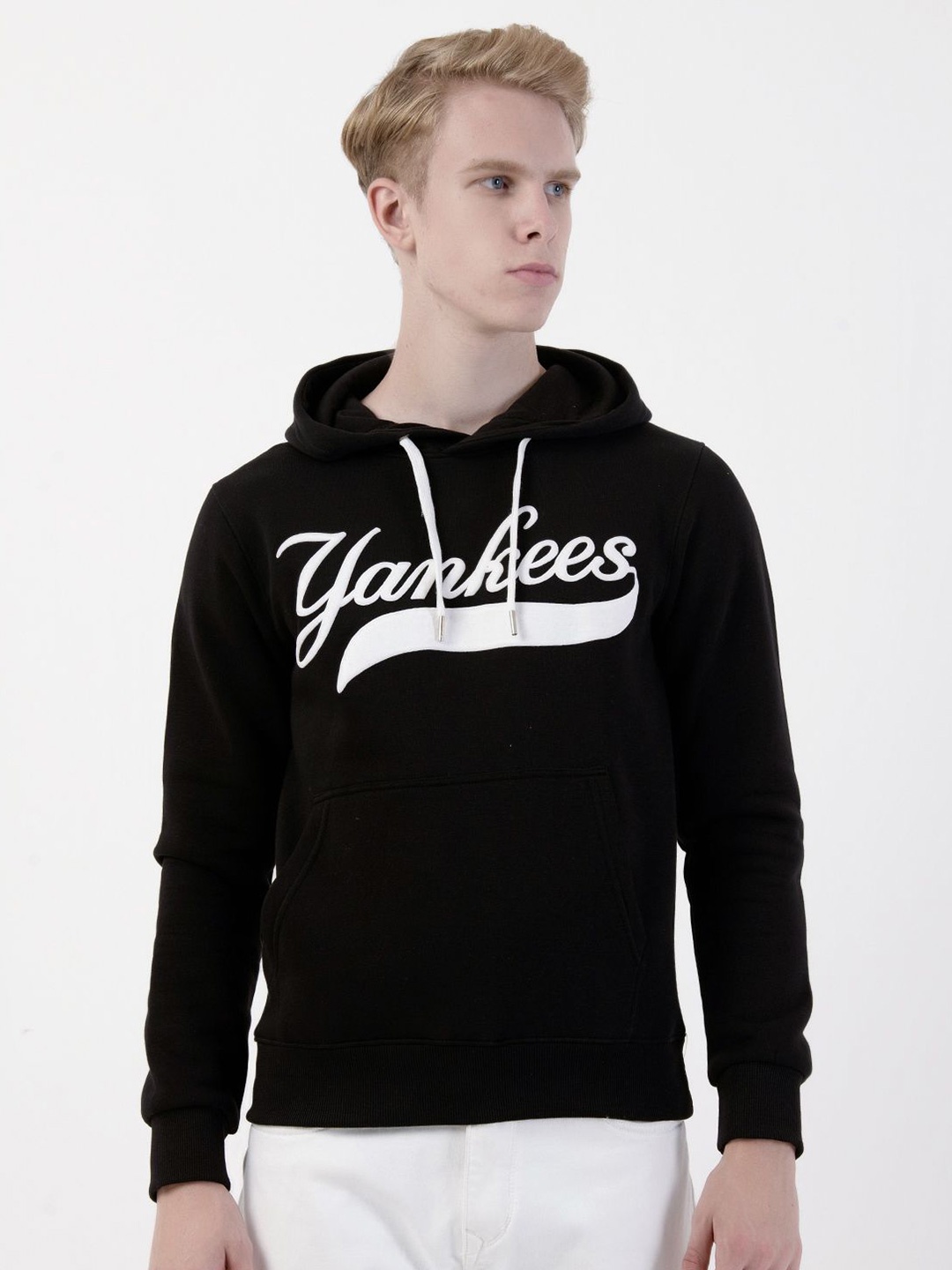 

Albion By CnM Men Typography Printed Hooded Sweatshirt, Black