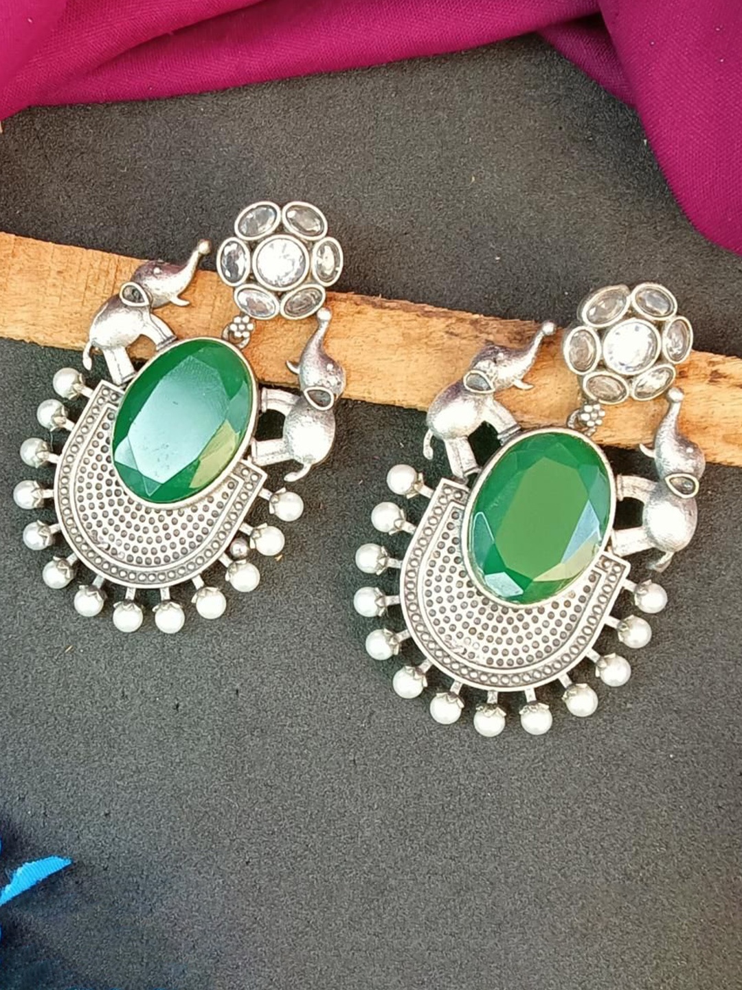 

Efulgenz Rhodium Plated Crystals Studded Contemporary Studs Earrings, Green