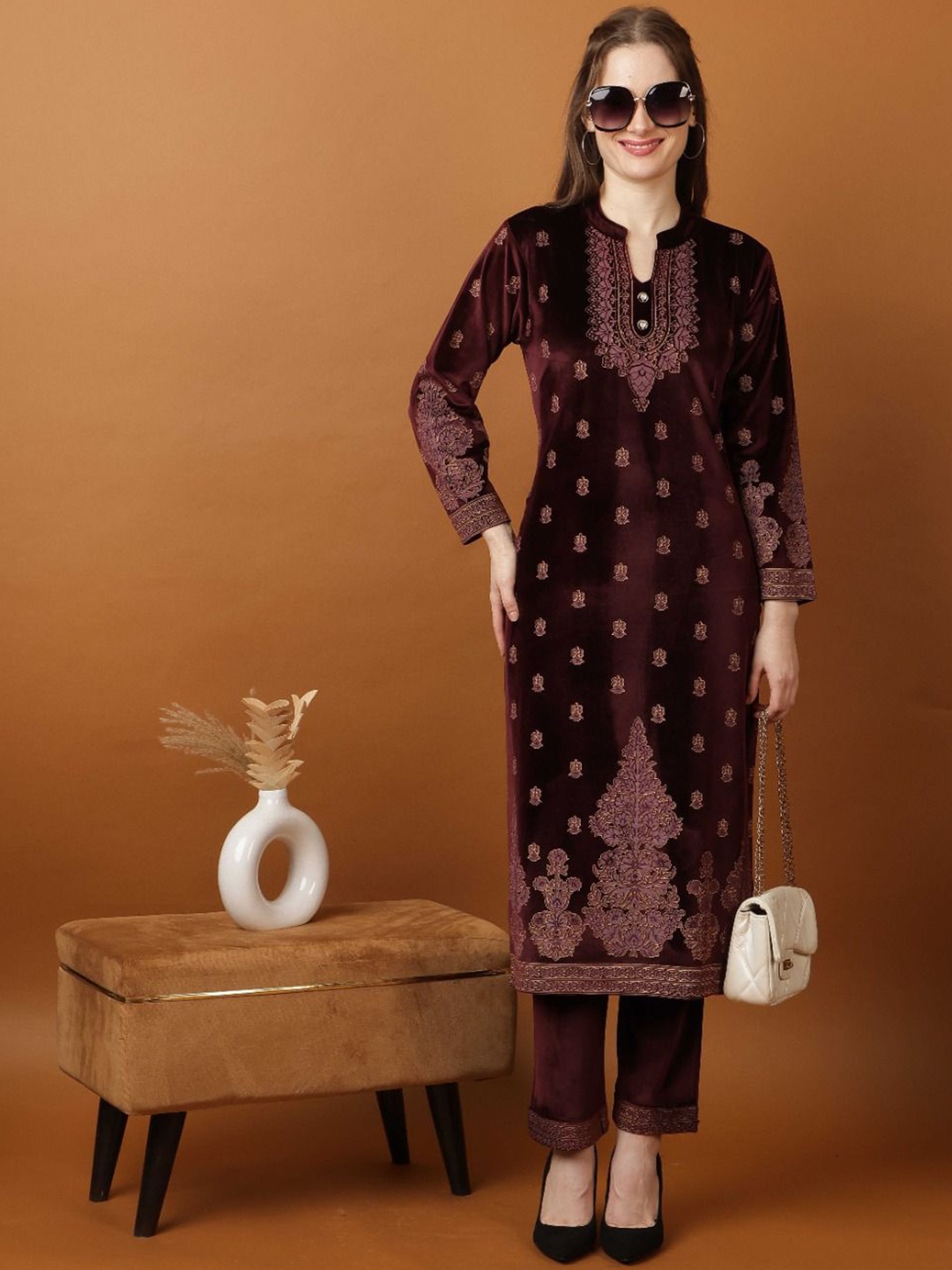 

TWENTY ME Floral Printed Straight Kurta with Palazzos, Maroon