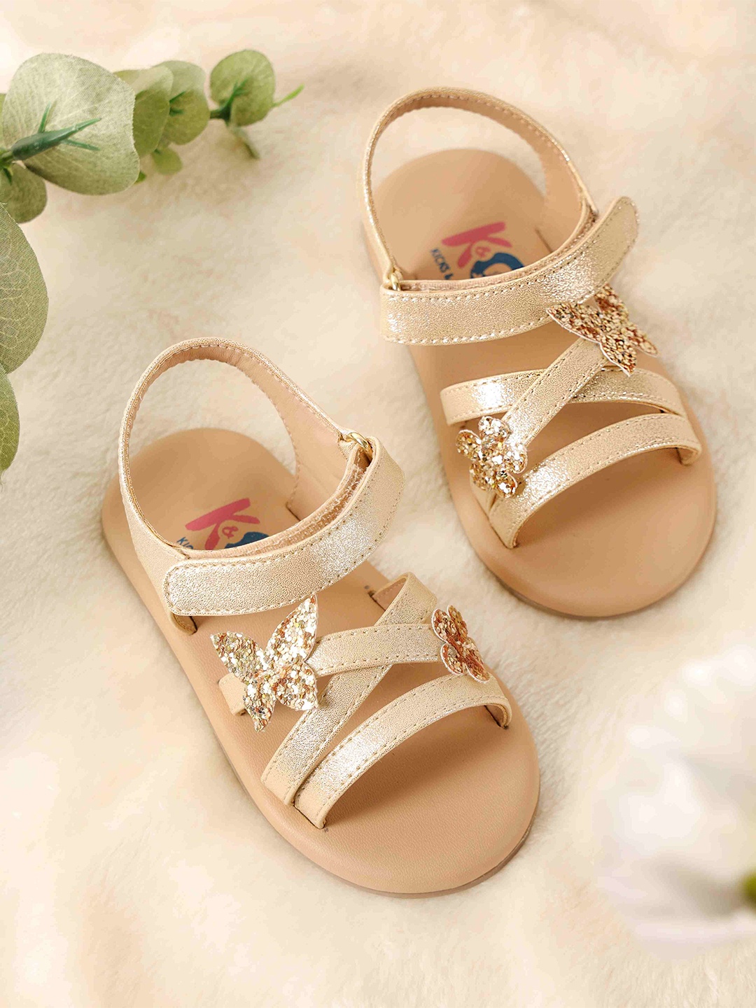 

KICKS & CRAWL Girls Western - Embellished Open Toe Flats, Rose gold