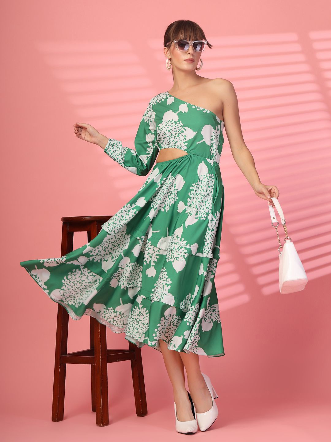 

Oomph! Printed One Shoulder Cut-Outs Detail Fit & Flare Dress, Green