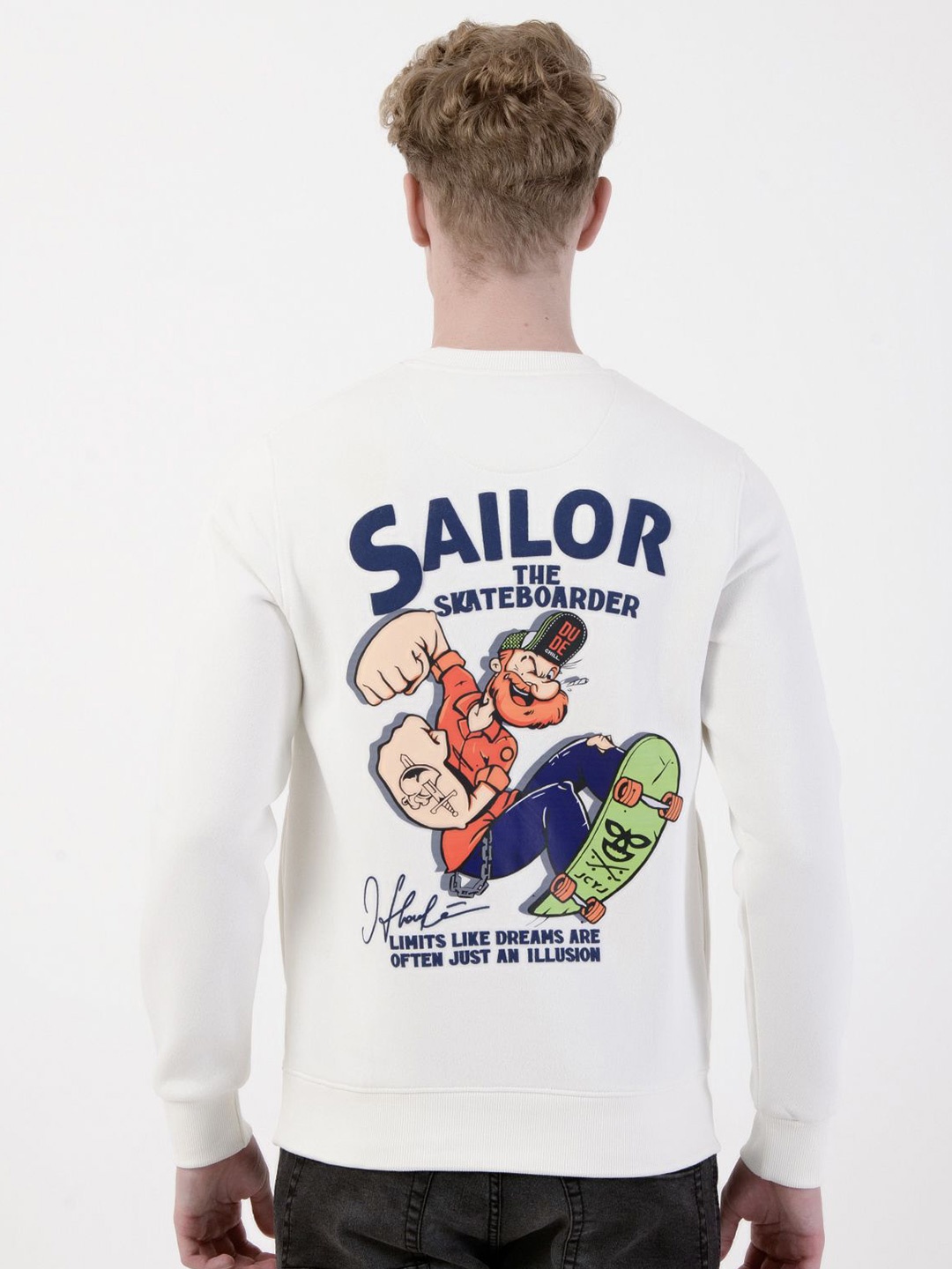 

Albion By CnM Men Graphic Printed Long Sleeves Sweatshirt, White