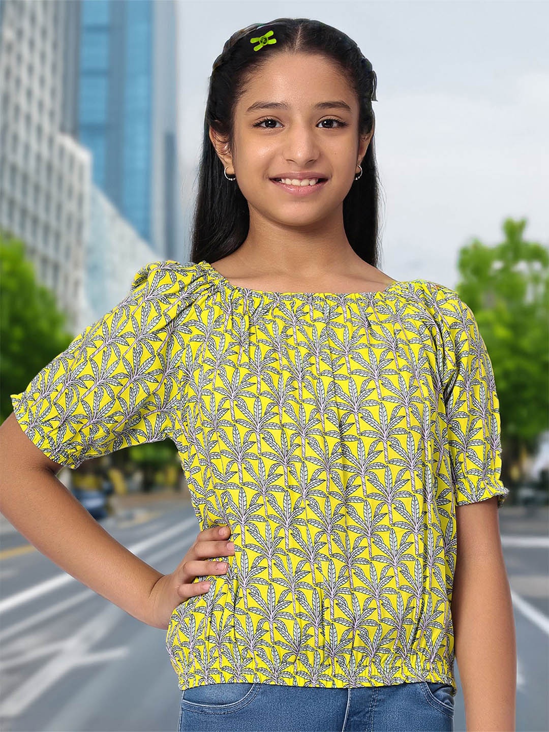 

CACA CINA Girls Printed Puff Sleeve Blouson Top, Yellow