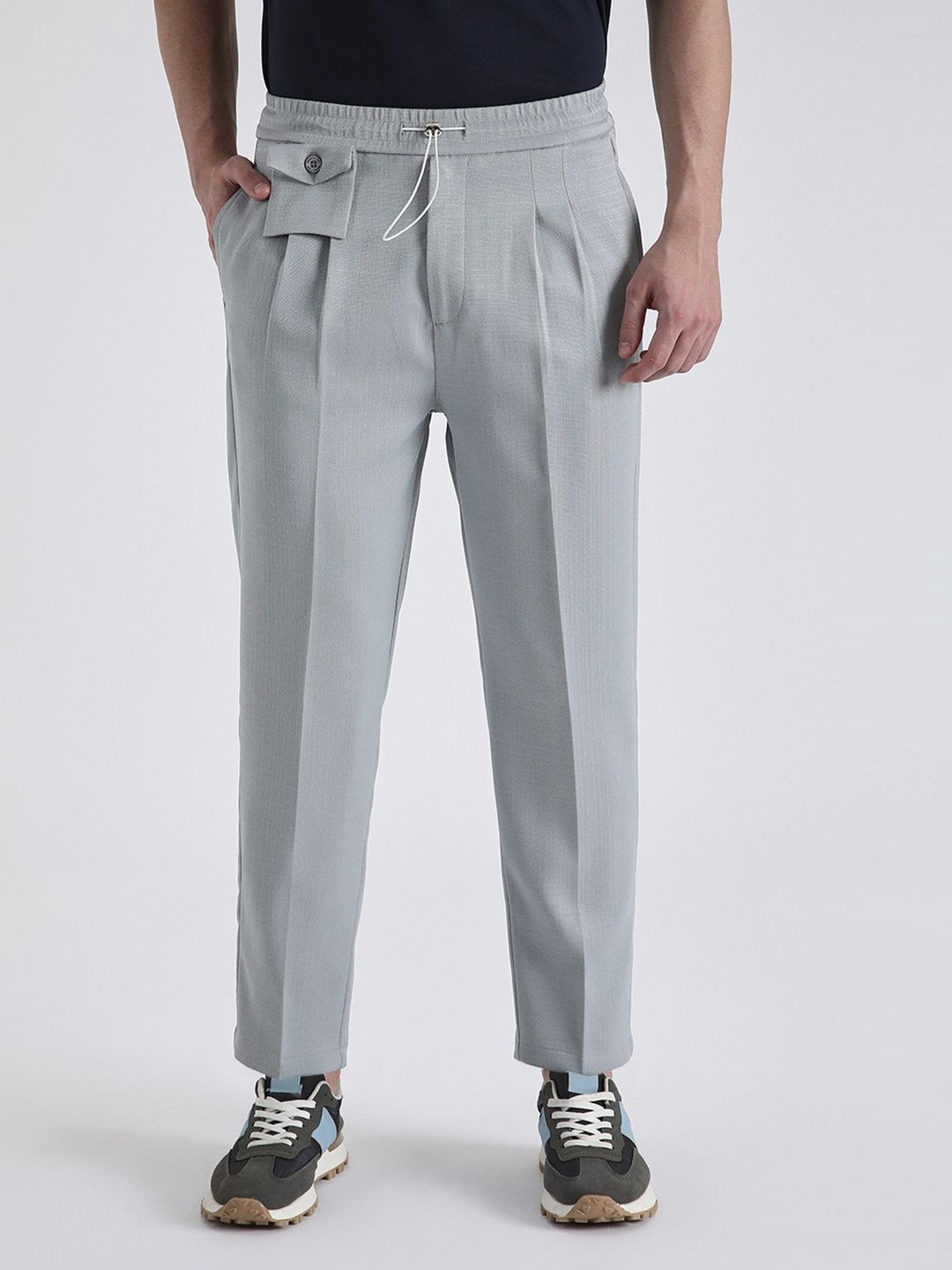 

Banana Club Men Relaxed Pleated Korean Trousers, Grey