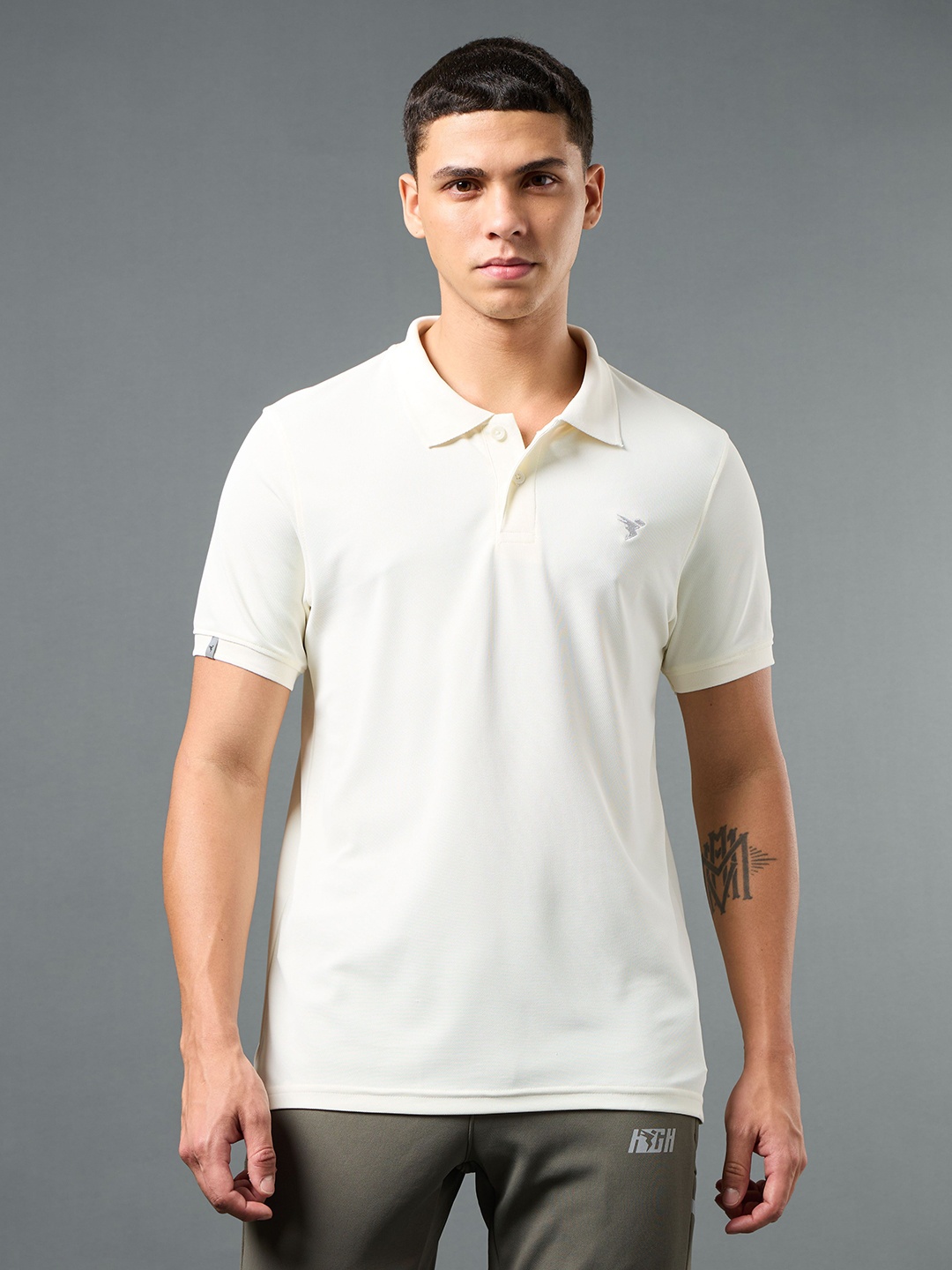 

Technosport Men Solid Slim Fit Polo Sports T-shirt with MATPIQ, Off white