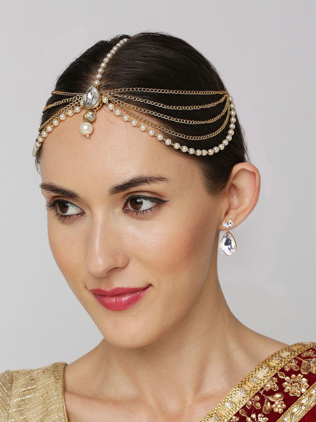 

Anouk Kundan Studded & Beaded Jewellery Set, Gold