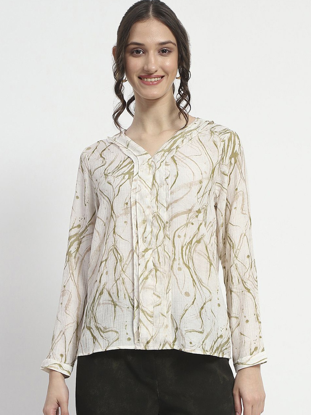 

Madame Women Abstract Printed V-Neck Long Sleeves Top, Green