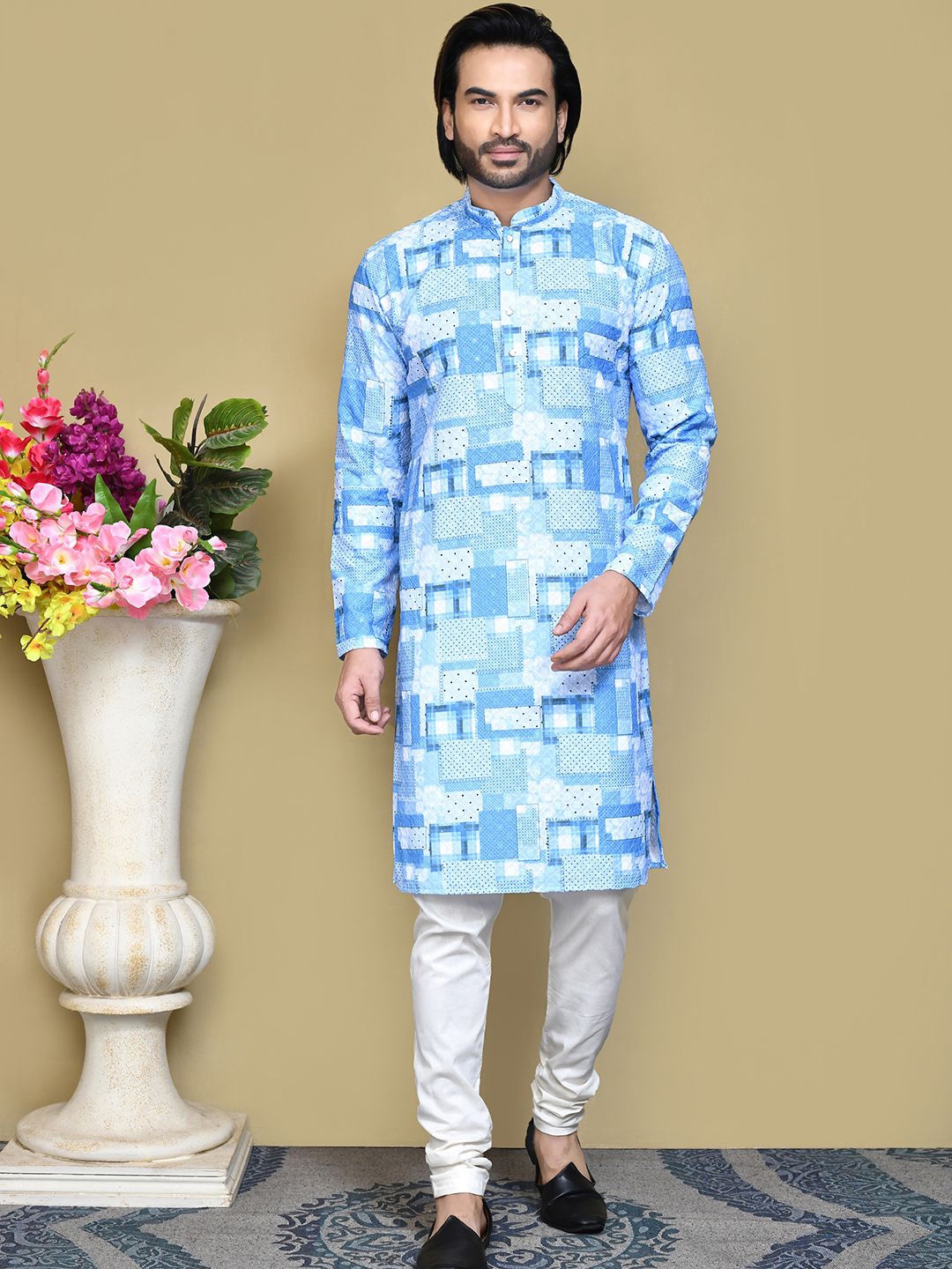 

RANAK Geometric Printed Mandarin Collar Cotton Straight Kurta, Blue
