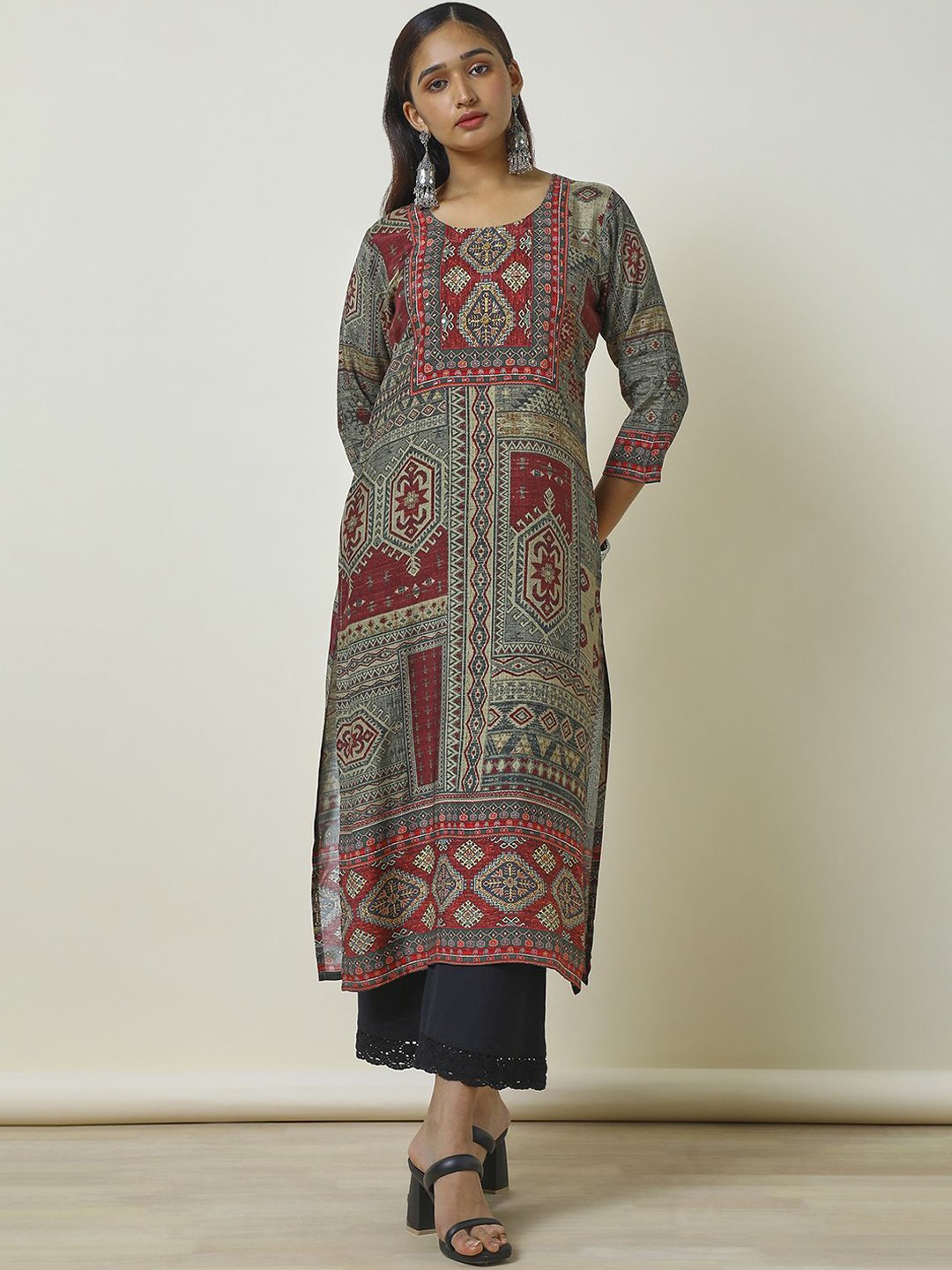 

Soch Ethnic Motifs Printed Sequinned Round Neck Straight Kurta, Grey