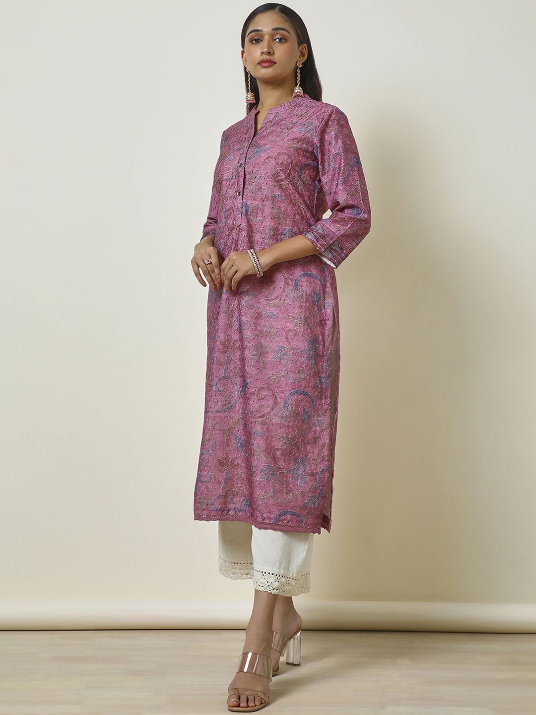 

Soch Floral Printed Thread Work Straight Kurta, Purple