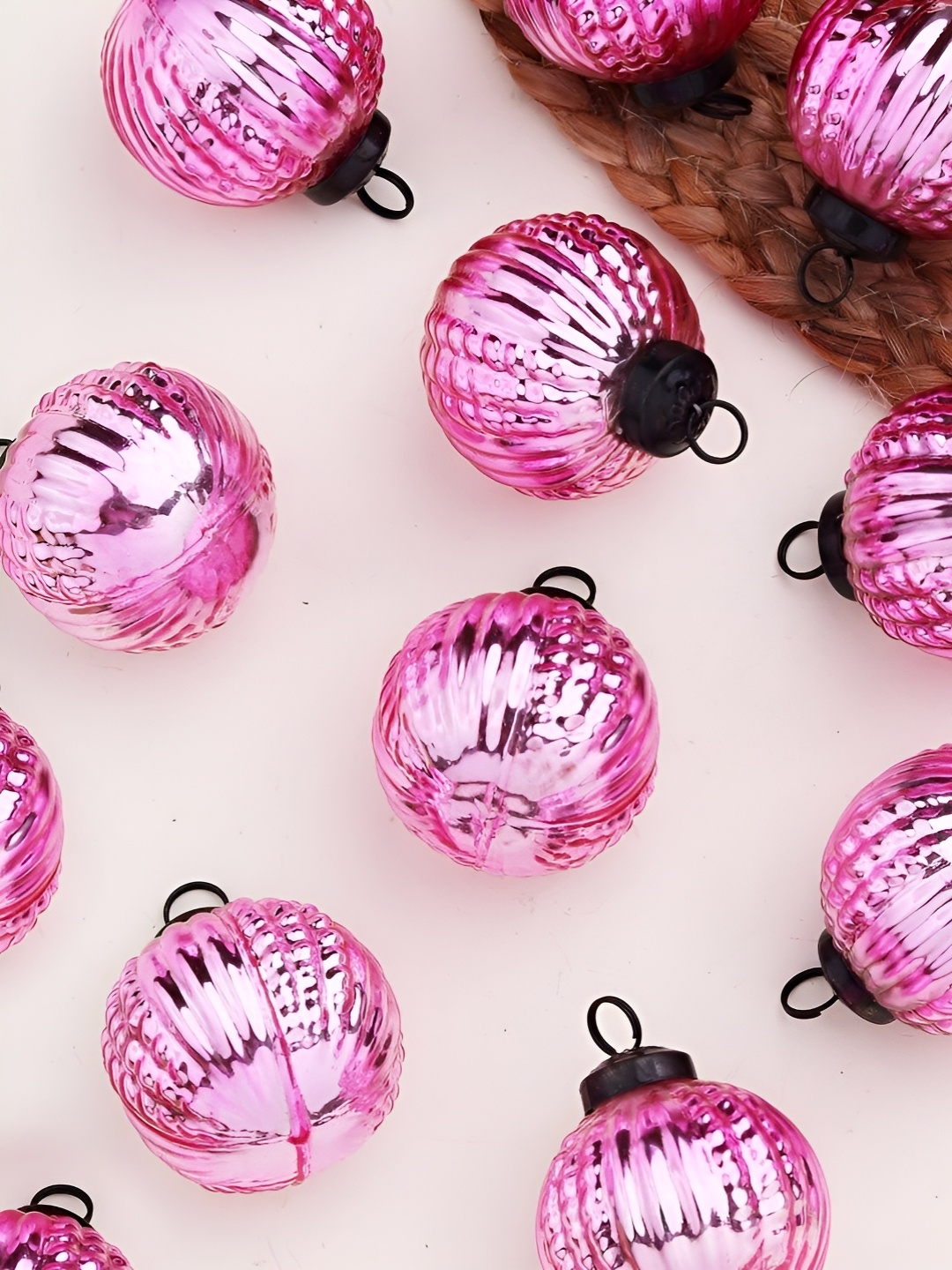 

Indianshelf 12-Pcs Pink Glossy Glass Christmas Tree Decoration