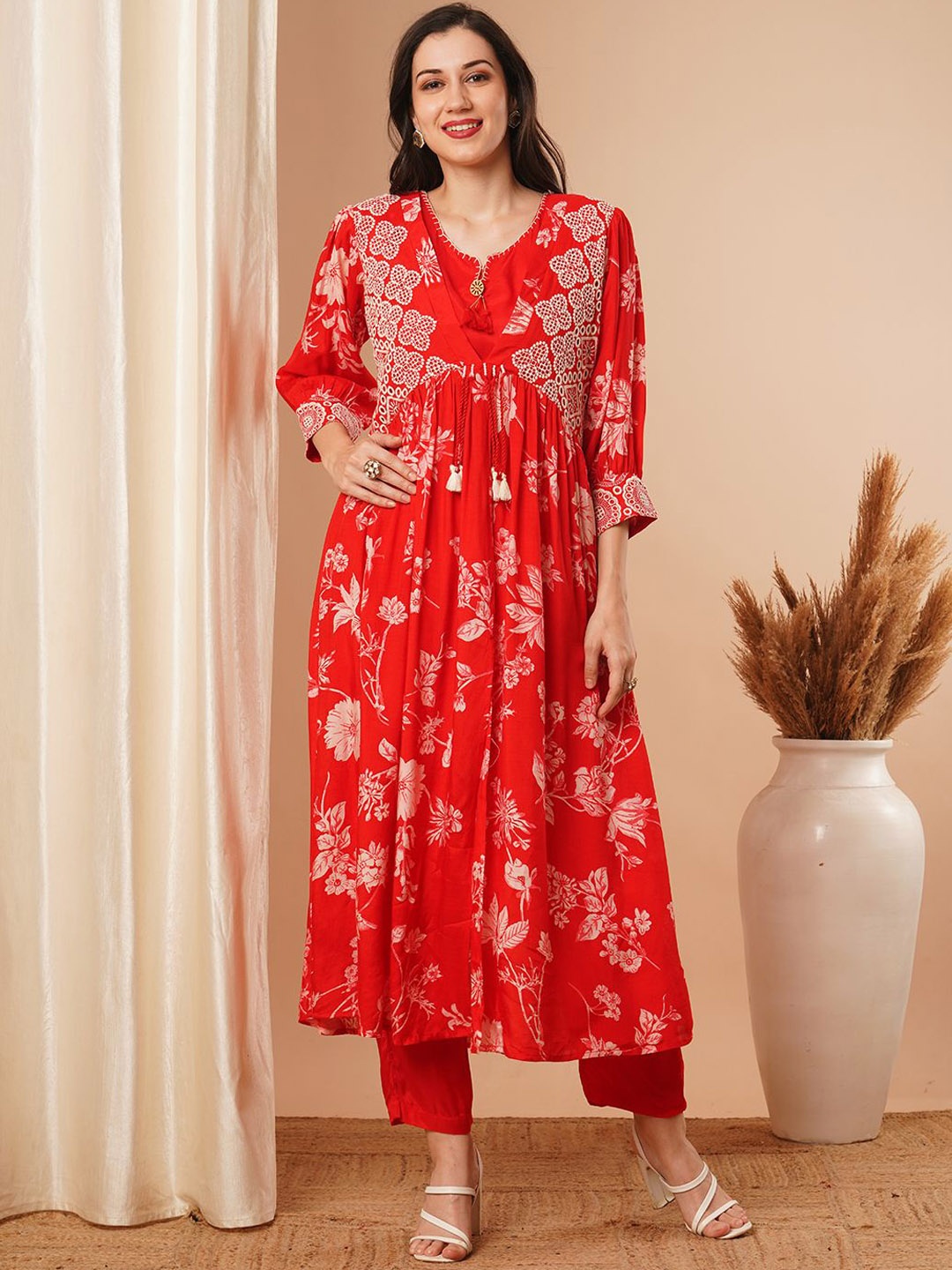 

FASHOR Floral Printed Pleated Thread Work Pleated A-Line Kurta with Trousers, Red