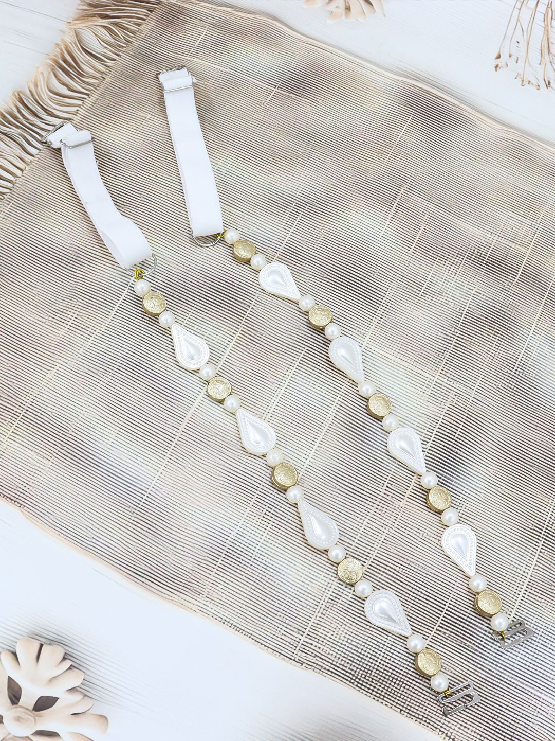 

Krelin Women All Day Comfort Bra Straps Lingerie accessories PRL-BRA-STRP-30-White, Gold