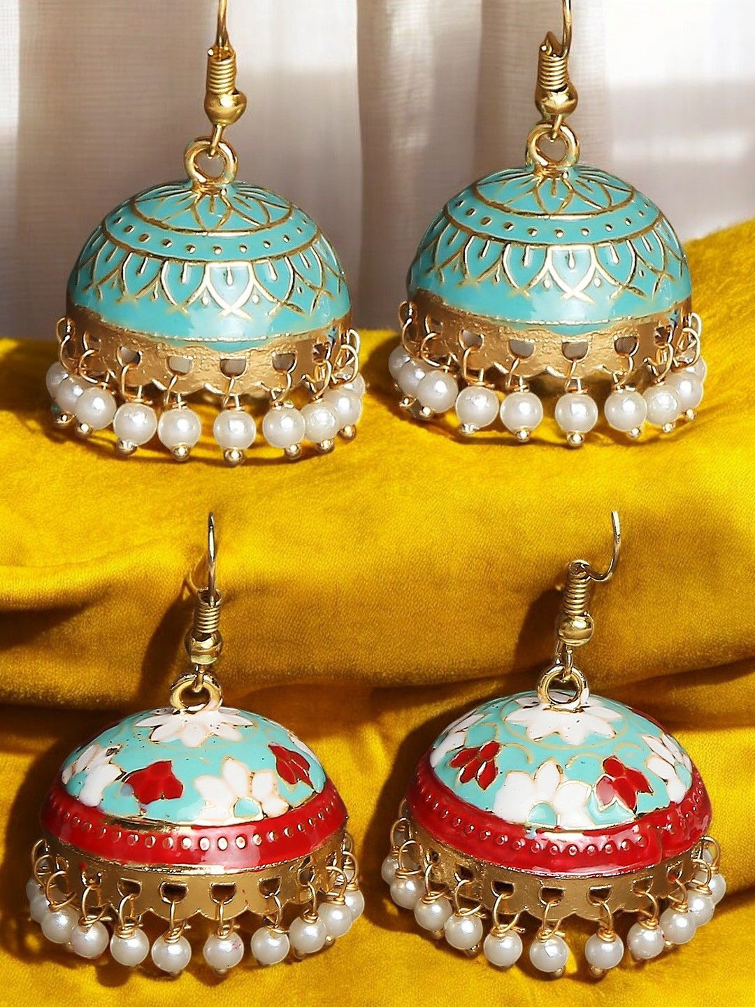 

Anouk Gold Toned Set Of 2 Kundan Studded Dome Shaped Meenakari Jhumkas