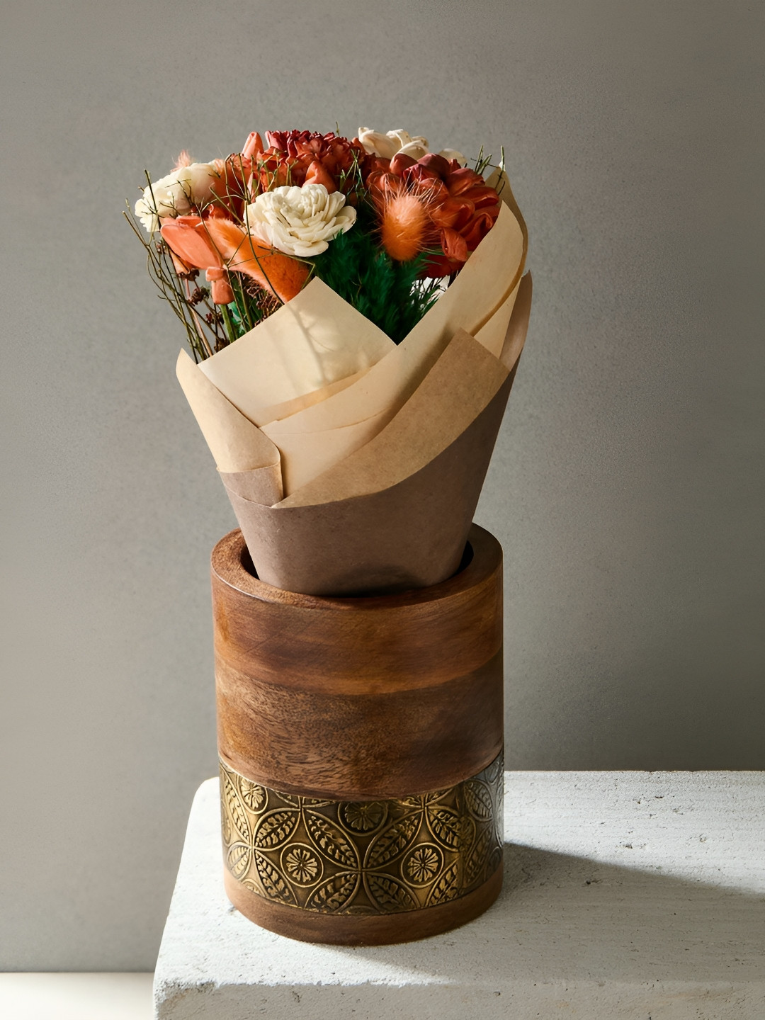 

Fabindia White & Orange-Colored Dried Flowers Sughandh Potpourri