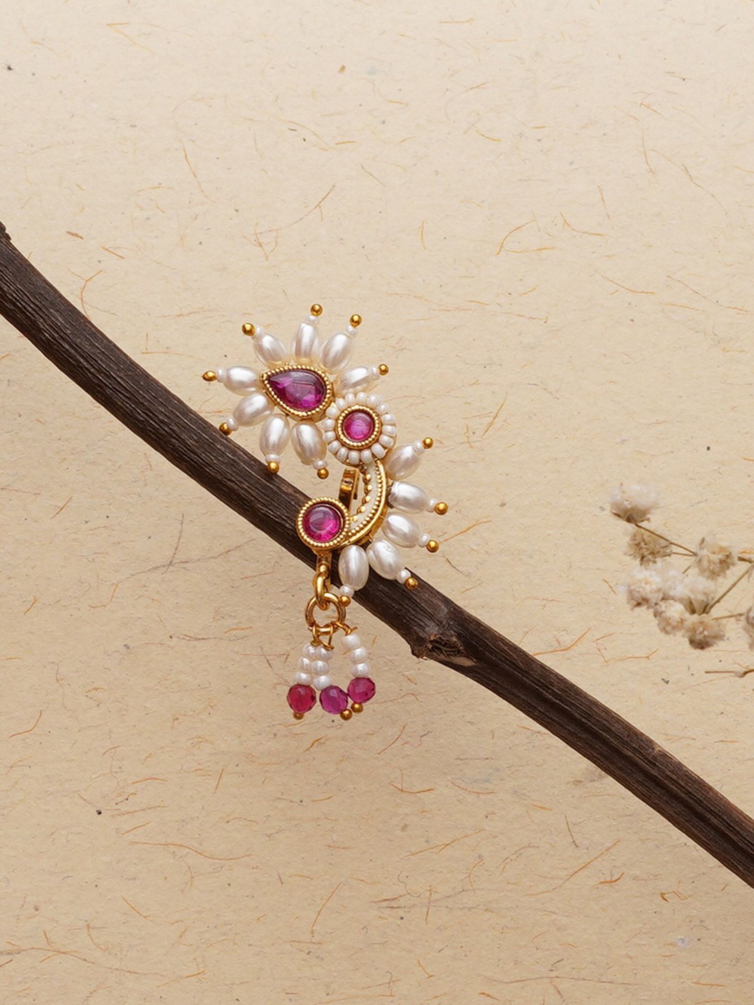 

Mali Fionna Gold-Plated Artificial Stones and Beads Stud Nosepin, Pink