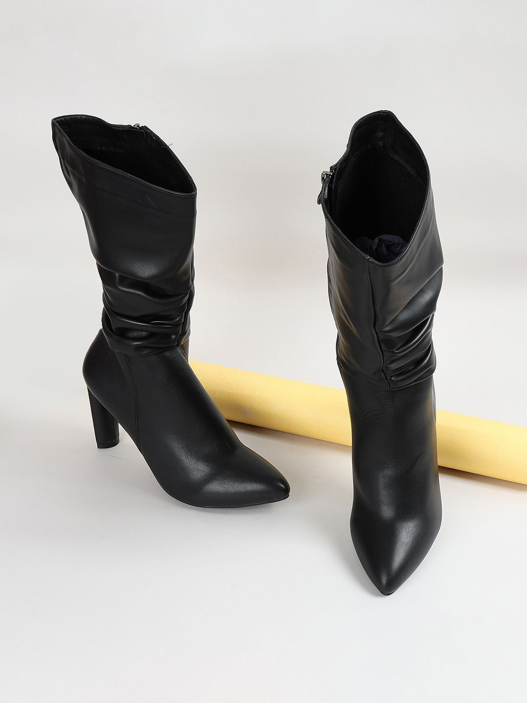 

Ginger by Lifestyle Women Winter Pointed Toe Boots, Black