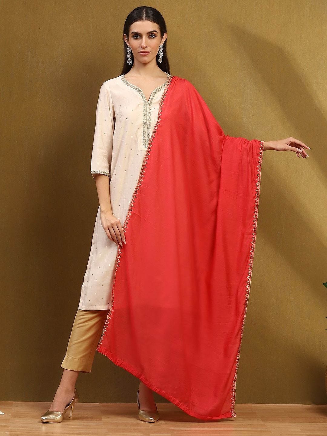 

Biba Embroidered Sequinned Dupatta, Pink