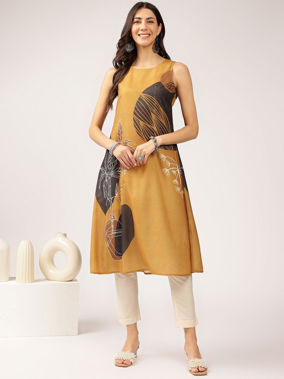 

Anouk Floral Printed Regular A-Line Kurta, Mustard