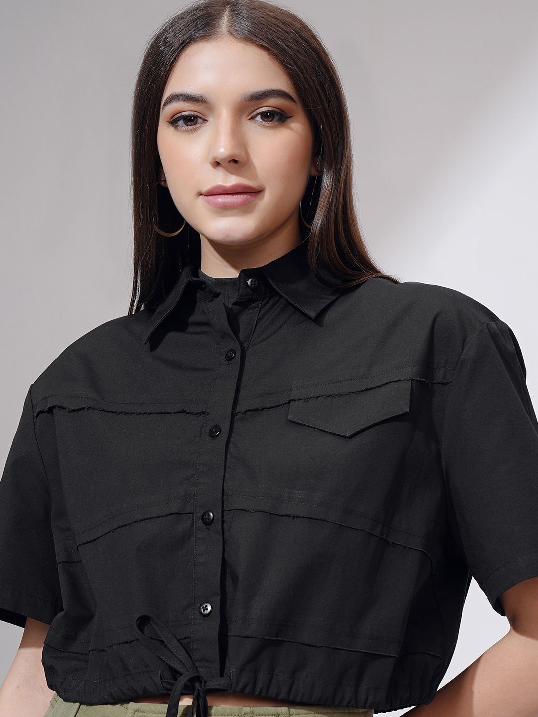 

Tokyo Talkies Women Solid Cropped Fitted Shirt, Black