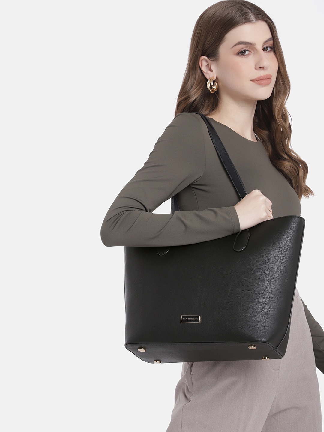 

Van Heusen Shoulder Bag, Black