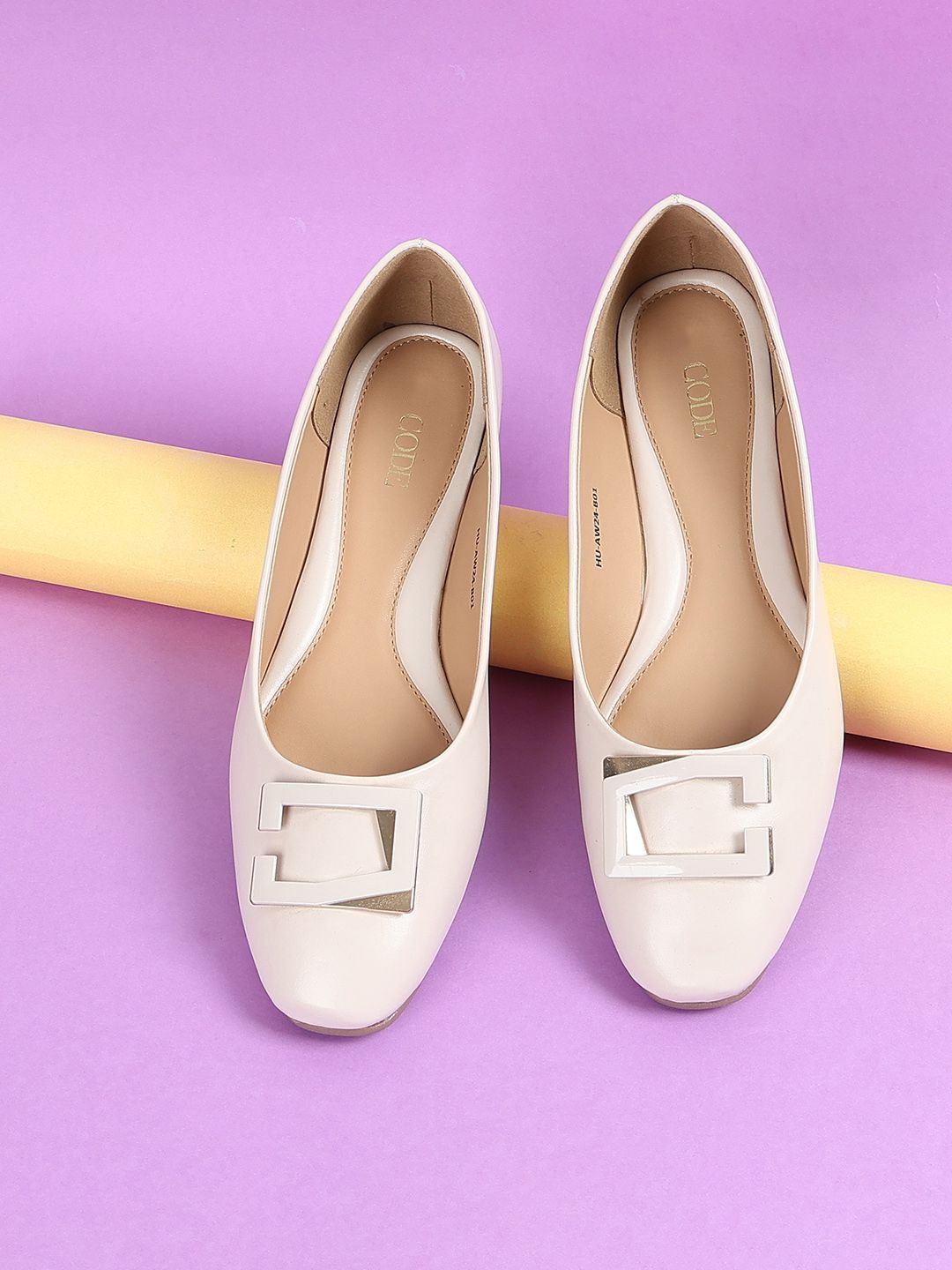 

CODE by Lifestyle Women PU Loafers, Cream