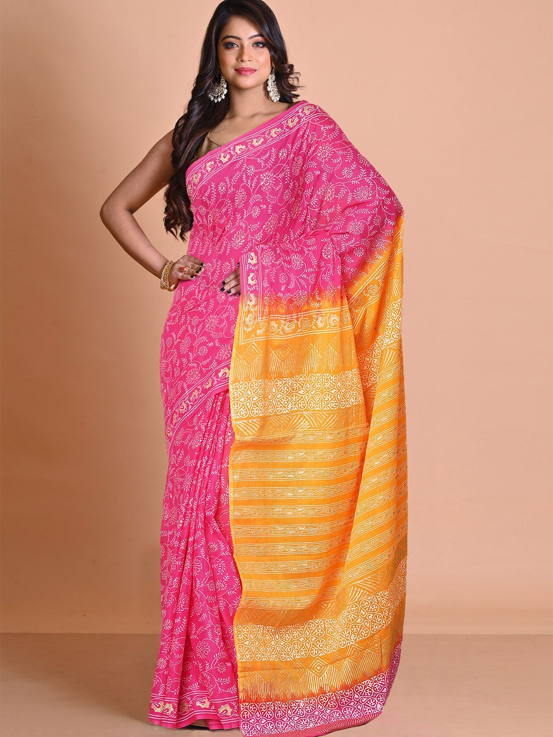 

Unnati Silks Floral Pure Cotton Handloom Block Print Saree, Pink